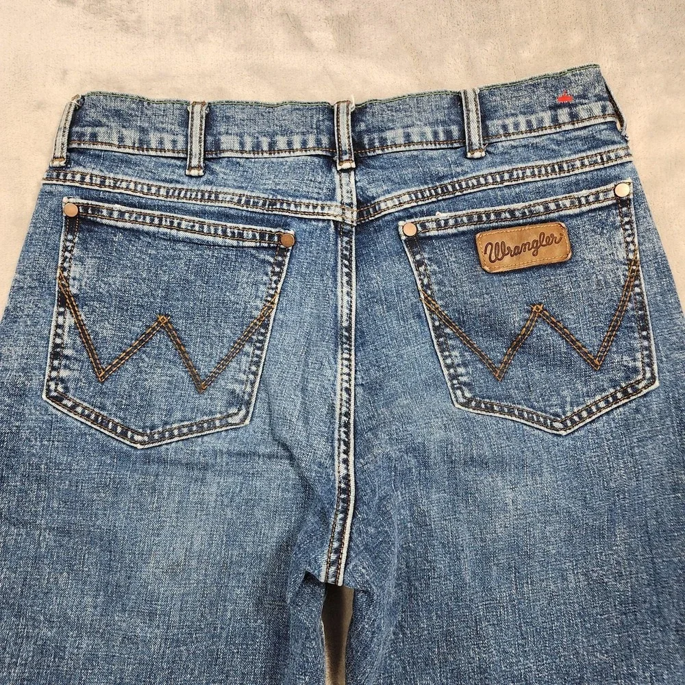 Wrangler Jeans Mens 32x36 Blue Retro Slim Straight Stretch Denim Medium Wash